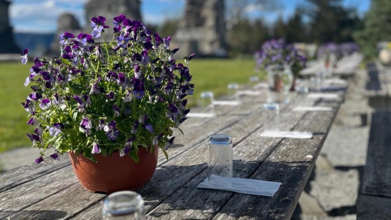 Klostergarden Bed & Breakfast Tautra Екстер'єр фото