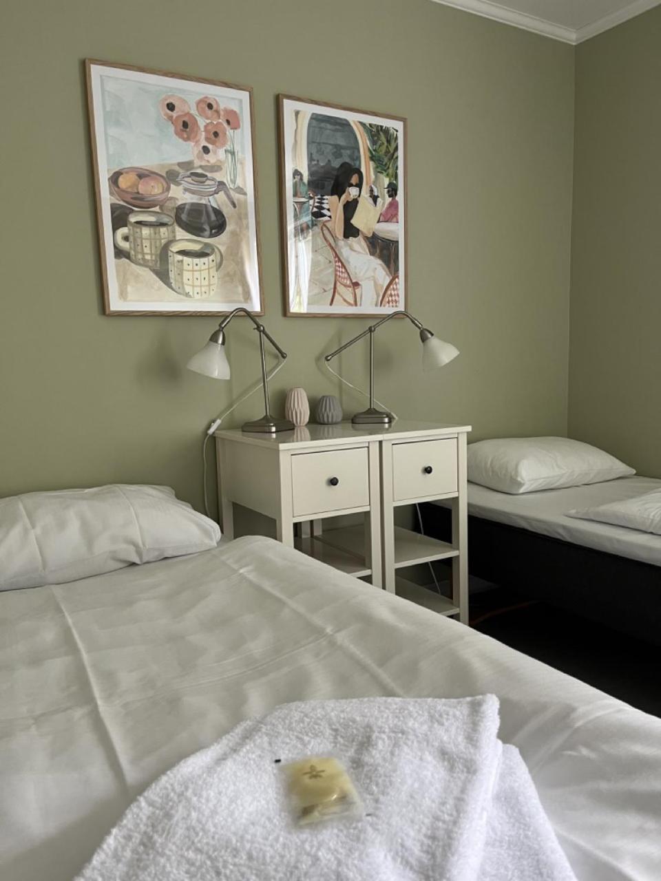Klostergarden Bed & Breakfast Tautra Екстер'єр фото